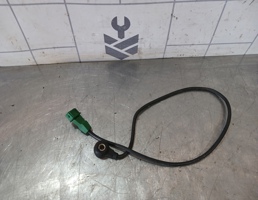 Датчик детонации для VW Passat B5 96-00  запчасти бу