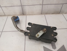 Моторчик привода заслонок отопителя для Mazda 626 (GE) 1992-1997  запчасти бу