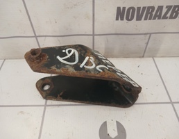 Кронштейн опоры двигателя для Nissan Almera N16 2000-2006  запчасти бу