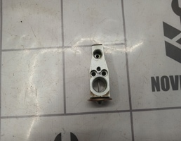 Клапан кондиционера для Suzuki SX4 2006-2013  запчасти бу