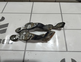 Петля двери передней правой верхняя для Ford Focus 1 1998-2004  запчасти бу