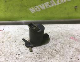 Насос омывателя для Volvo S40 95-98  запчасти бу
