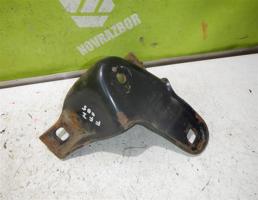 Кронштейн двигателя правый для Ford Focus 1 1998-2004  запчасти бу