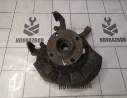 Кулак поворотный передний левый для VW Golf 3 Vento 91-97  запчасти бу