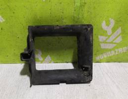 Рамка салонного фильтра для Audi 80  90  B3  86-91  запчасти бу