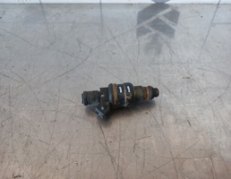 Форсунка инжекторная для Audi A6 (C4) 1994-1997  запчасти бу