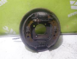 Щит опорный задний левый для Ford Focus 2 05-08  запчасти бу