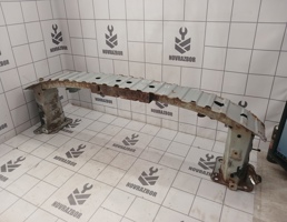 Усилитель переднего бампера для Ford Focus 2 05-08  запчасти бу