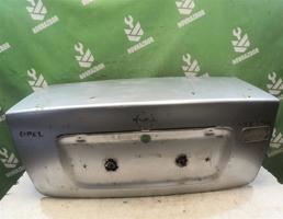 Крышка багажника для Opel Vectra B 1999-2002  запчасти бу