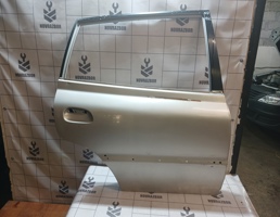 Дверь задняя правая для Kia RIO 1 2000-2004  запчасти бу