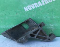 Кронштейн гидроусилителя для VW Passat  B3  1988-1993  запчасти бу