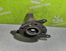 Кулак поворотный передний правый для Renault Laguna 94-99  запчасти бу