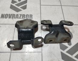 Петля двери для Hyundai Elantra 3  00-05  запчасти бу