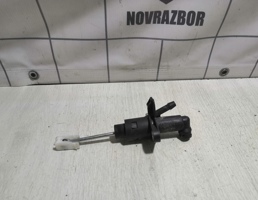 Цилиндр сцепления главный для VW Golf 4 Bora 97-05  запчасти бу