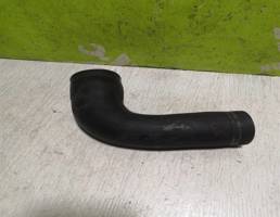 Патрубок интеркулера для VW Passat B5 96-00  запчасти бу