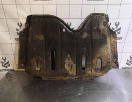 Защита для Renault Logan 2005-2014  запчасти бу