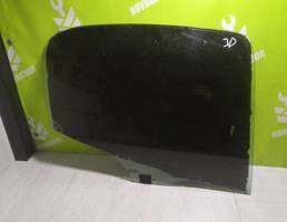 Стекло двери задней правой для Peugeot 206 98-12  запчасти бу