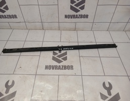 Накладка стекла заднего левого для Mazda Mazda 3  BK  02-09  запчасти бу