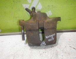 Суппорт передний правый для Renault Kangoo 97-03  запчасти бу