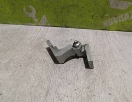 Петля двери задней левой верхняя для VW Golf 4 Bora 97-05  запчасти бу