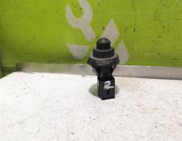 Выключатель концевой для Renault Logan 2005-2014  запчасти бу