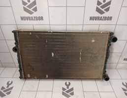 Радиатор основной для VW Golf 3 Vento 91-97  запчасти бу