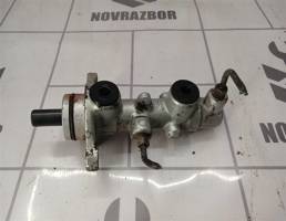 Цилиндр тормозной главный для Kia RIO 1 2000-2004  запчасти бу