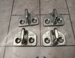 Ответная часть замка двери для Renault Clio 3  2005-2012  запчасти бу