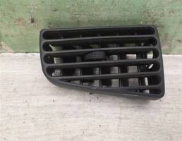 Дефлектор воздушный для VW Passat B4 94-96  запчасти бу