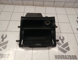 Консоль для Suzuki SX4 2006-2013  запчасти бу