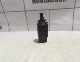 Датчик включения стопсигнала для Chevrolet Aveo T200 03-08  запчасти бу