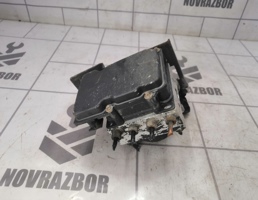 Блок ABS насос для Renault Logan 2005-2014  запчасти бу