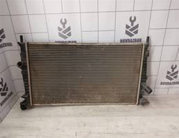 Радиатор основной для Ford Focus 2 08-11  запчасти бу