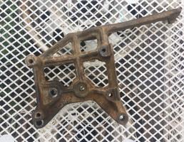 Кронштейн кондиционера для Kia Sportage 1994-2004  запчасти бу