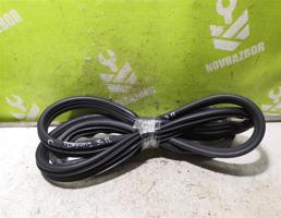 Уплотнитель двери для Renault Megane 2 02-09  запчасти бу