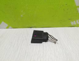 Разъем для VW Passat B6 05-10  запчасти бу