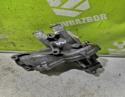 Насос водяной (помпа) для VW Transporter T2 T3 79-92  запчасти бу