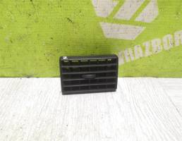 Дефлектор воздушный для Audi 80  90  B3  86-91  запчасти бу