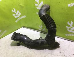 Патрубок воздушного фильтра для VW Polo 94-99  запчасти бу
