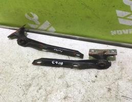 Петля капота для Audi 80  90  B3  86-91  запчасти бу