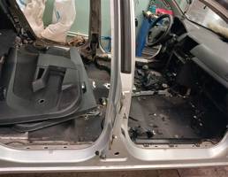 Порог со стойкой правый для Opel Astra H / Family 2004 >  запчасти бу