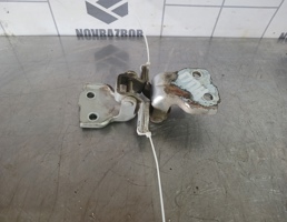 Петля двери передней для Suzuki SX4 2006-2013  запчасти бу