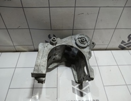 Кронштейн генератора для Ford Focus 1 1998-2004  запчасти бу