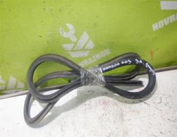 Уплотнитель двери для Renault Kangoo 97-03  запчасти бу