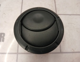 Дефлектор воздушный для Renault Logan 2005-2014  запчасти бу