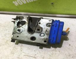 Замок двери задней правой для Audi A4 B5 94-00  запчасти бу