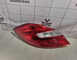 Фонарь задний левый для Skoda Fabia 2007-2015  запчасти бу