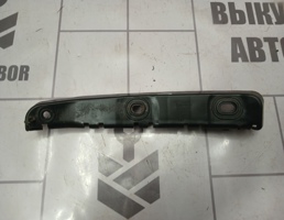 Направляющая заднего бампера левая для Skoda Yeti 2009-2018  запчасти бу