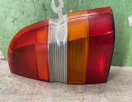 Фонарь задний правый для Ford Escort /Orion 1995-1998  запчасти бу