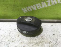 Крышка топливного бака для VW Golf 3 Vento 91-97  запчасти бу